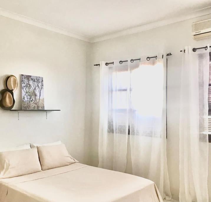 Syds Beach House プライア エクステリア 写真